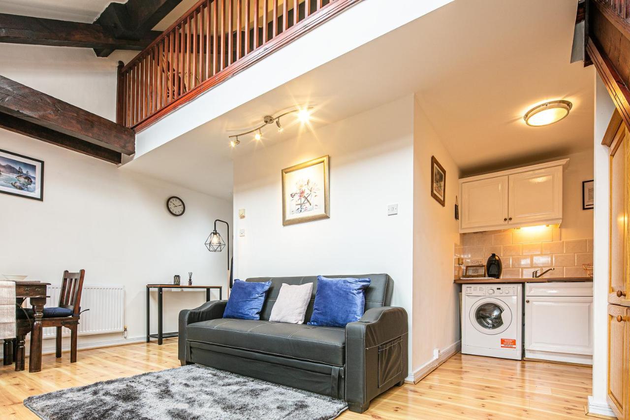 Beautiful 1-Bed Apartment In Grade Listed Warehouse - Victoria Quays, Sheffield City Centre, Free Parking, Pet Friendly, Netflix Ngoại thất bức ảnh