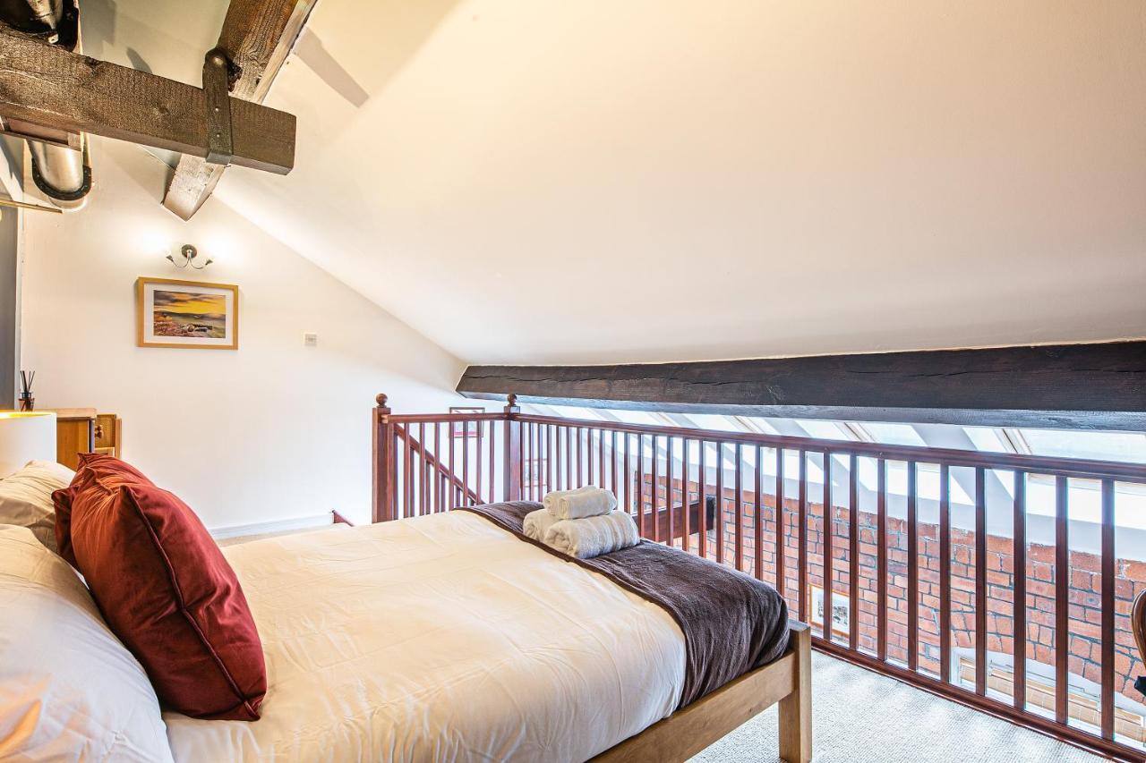 Beautiful 1-Bed Apartment In Grade Listed Warehouse - Victoria Quays, Sheffield City Centre, Free Parking, Pet Friendly, Netflix Ngoại thất bức ảnh