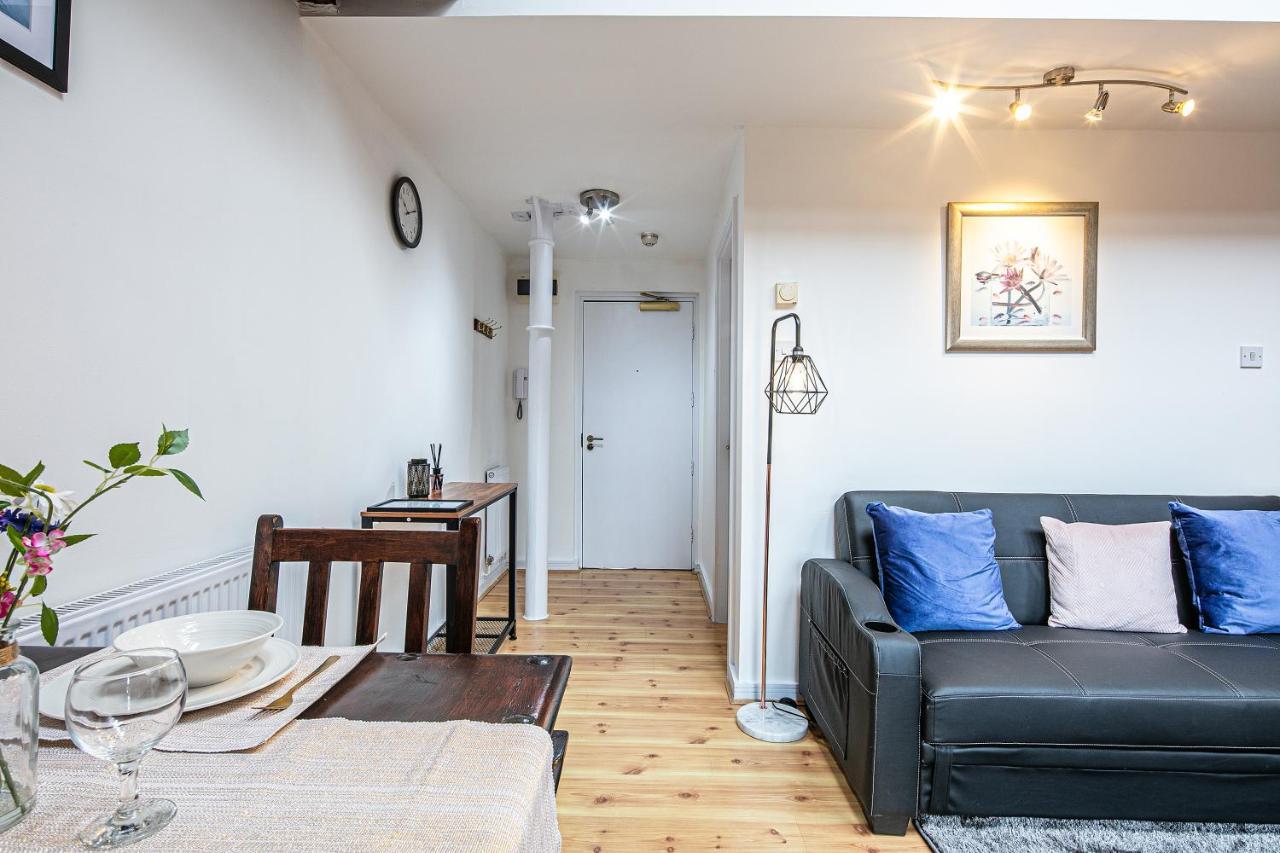 Beautiful 1-Bed Apartment In Grade Listed Warehouse - Victoria Quays, Sheffield City Centre, Free Parking, Pet Friendly, Netflix Ngoại thất bức ảnh