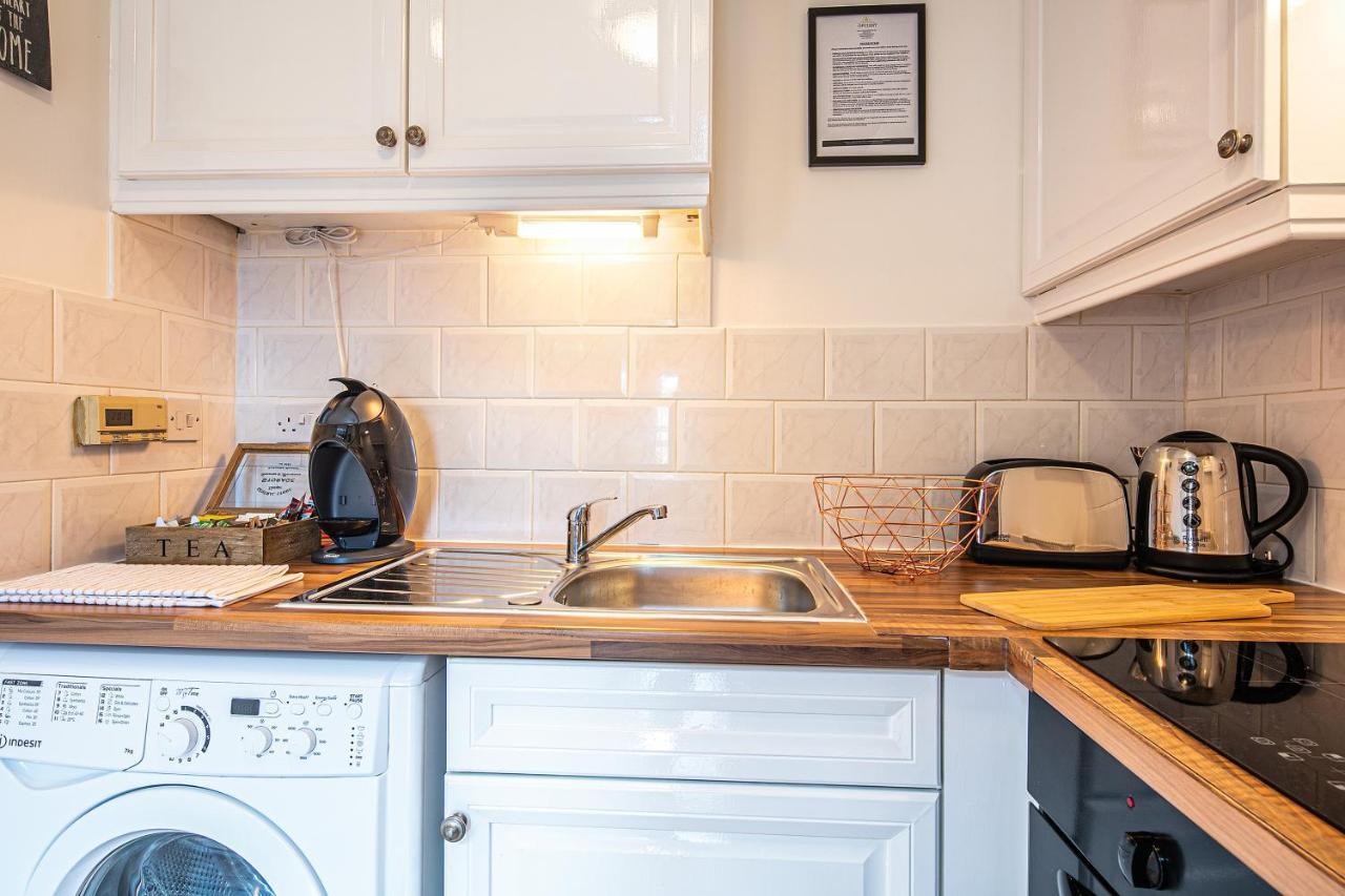 Beautiful 1-Bed Apartment In Grade Listed Warehouse - Victoria Quays, Sheffield City Centre, Free Parking, Pet Friendly, Netflix Ngoại thất bức ảnh